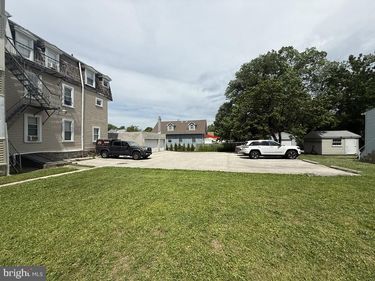 919 12TH AVENUE, Unit 3B, PROSPECT PARK, PA 19076