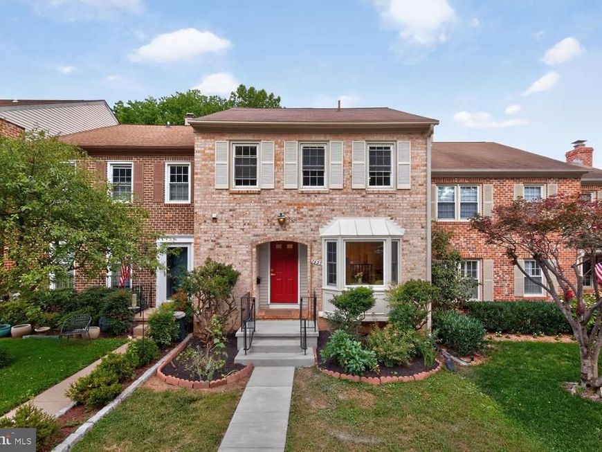 7623 Heatherton Lane , Potomac, MD 20854 Main Photo