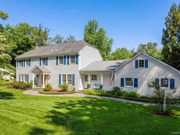 54 Snake Hill Road, Cold Spring Harbor, NY 11724