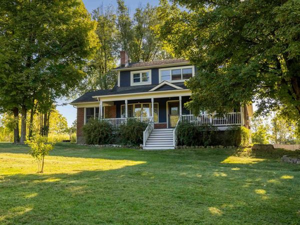 98 North Road, Highland, NY 12528