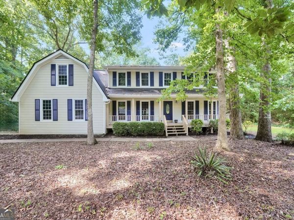 135 Pamela Court, Fayetteville, GA 30214