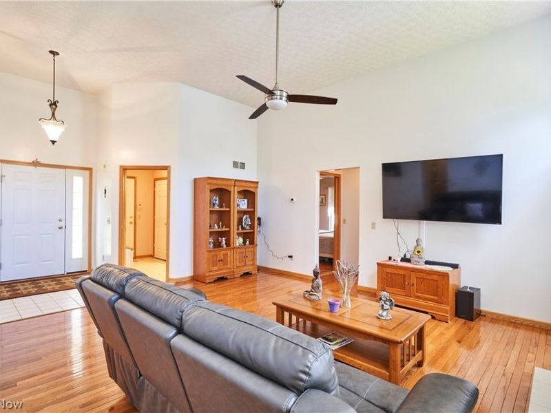 1963 Haines Road, Madison, OH 44057 Photo 8