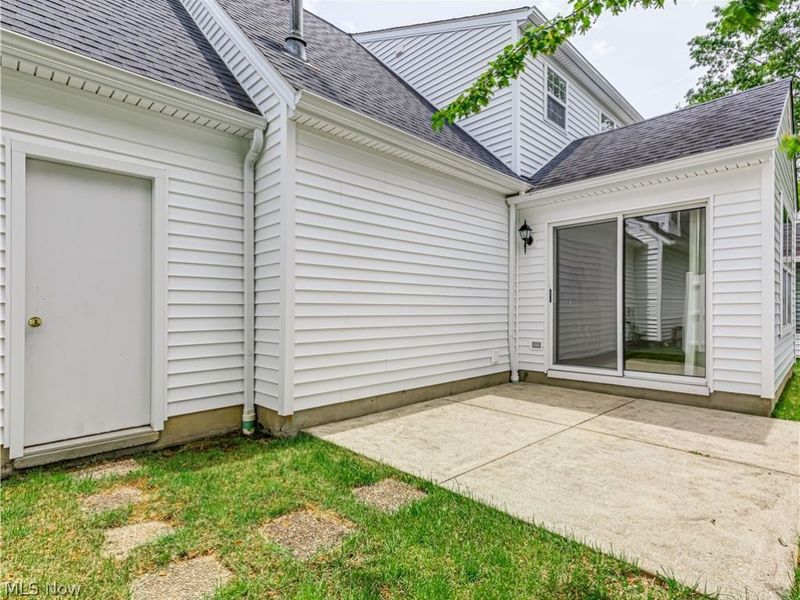 3500 E Prescott Circle, Cuyahoga Falls, OH 44223 Photo 4