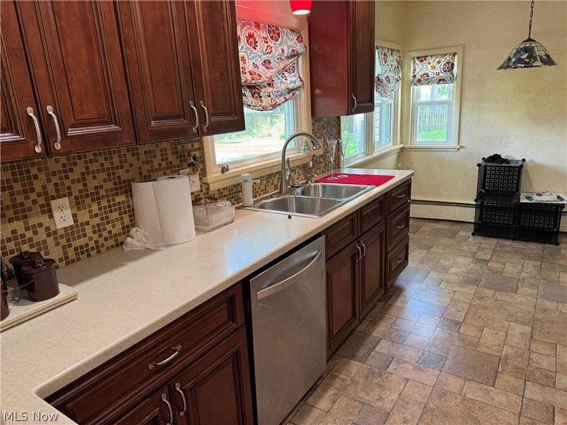 410 Louisiana Avenue, Elyria, OH 44035 Photo 12