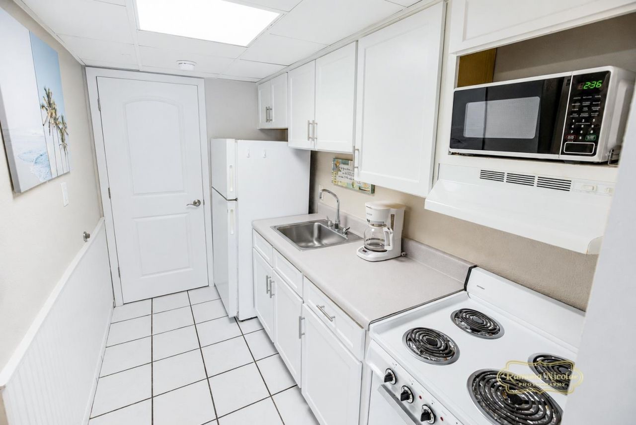 2301 N Ocean Blvd.  Photo 10