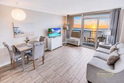 2301 N Ocean Blvd.  photo 4