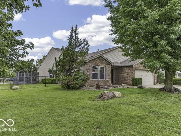 6430 Front Point Drive , Indianapolis, IN 46237