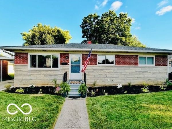 5609 Meadowood Drive, Speedway, IN 46224