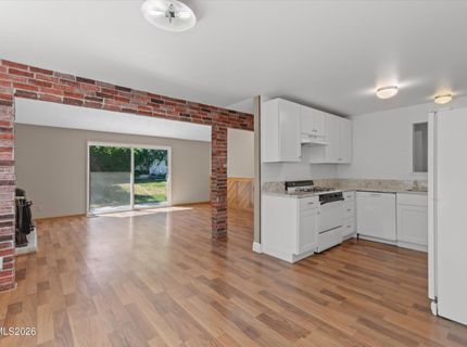 1415 Continental Drive, Carson City, NV 89701 Photo
