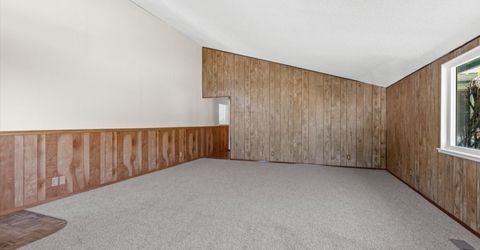 1415 Continental Drive, Carson City, NV 89701 Photo