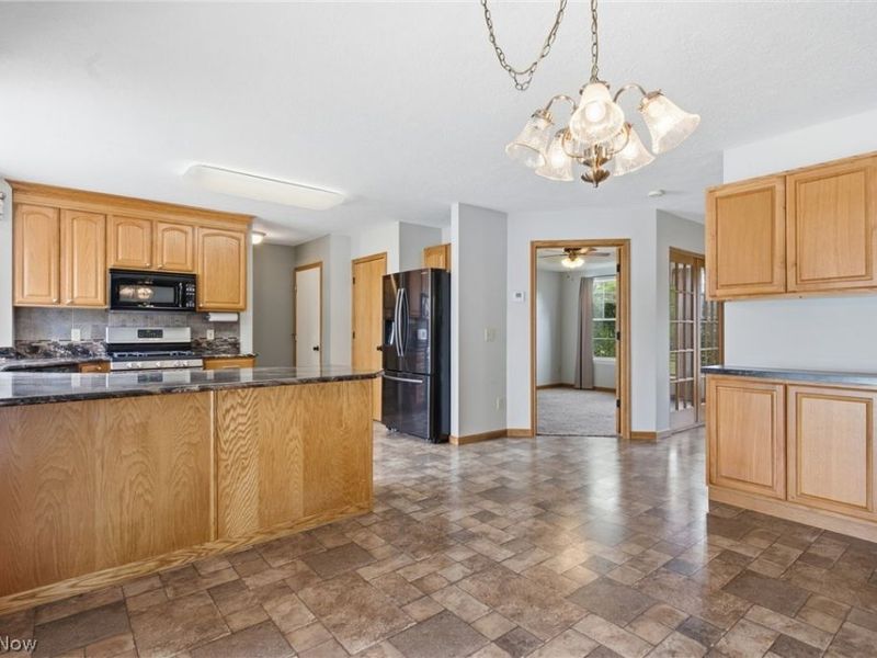 1575 Augusta Avenue, Brunswick, OH 44212 Photo 10