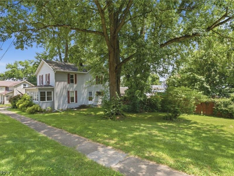 245 E Robinson Street, Shreve, OH 44676 Photo 2