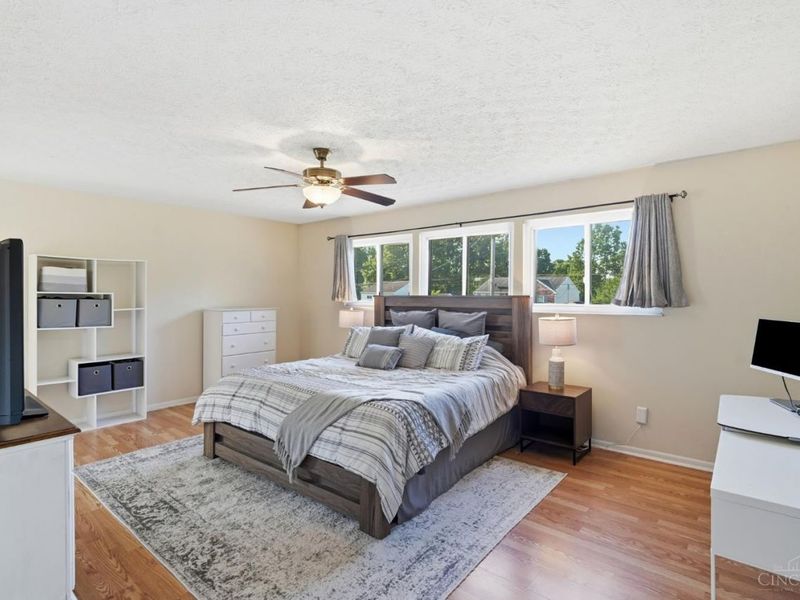 8014 Buckland Drive, Sycamore Township, OH 45249 Photo 19