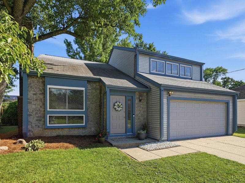 8014 Buckland Drive, Sycamore Township, OH 45249 Photo 2