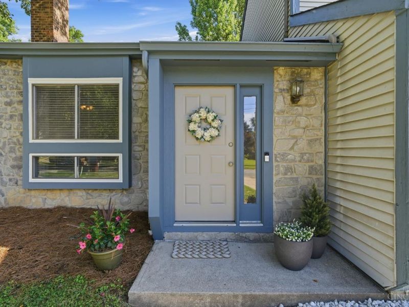 8014 Buckland Drive, Sycamore Township, OH 45249 Photo 3
