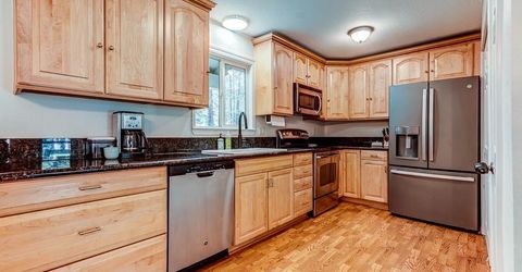 1063 Onnontioga Street, South Lake Tahoe, CA 96150 Photo