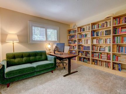 1063 Onnontioga Street, South Lake Tahoe, CA 96150 Photo