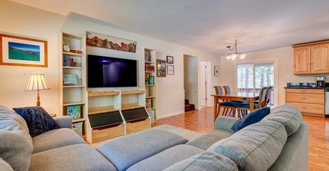 1063 Onnontioga Street, South Lake Tahoe, CA 96150 Photo