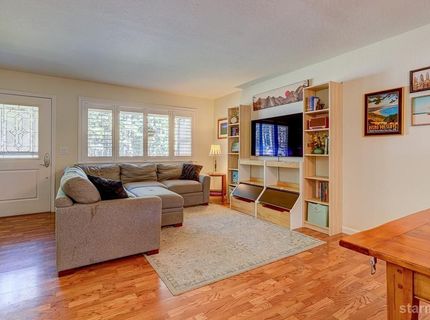 1063 Onnontioga Street, South Lake Tahoe, CA 96150 Photo