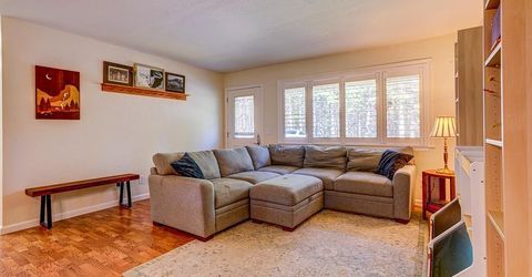 1063 Onnontioga Street, South Lake Tahoe, CA 96150 Photo