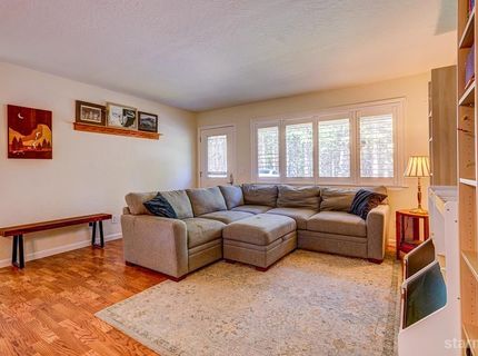 1063 Onnontioga Street, South Lake Tahoe, CA 96150 Photo