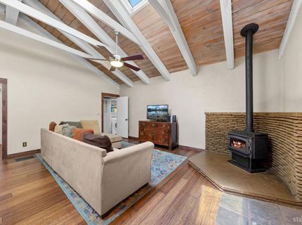 2530 Pinter Avenue, South Lake Tahoe, CA 96150 Photo