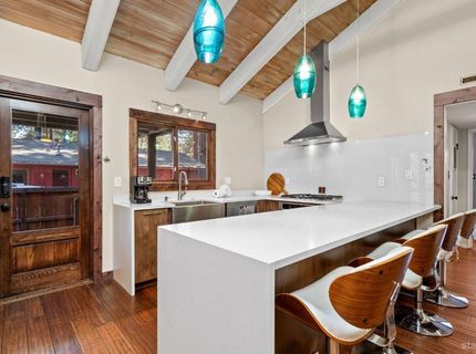 2530 Pinter Avenue, South Lake Tahoe, CA 96150 Photo