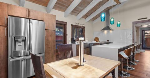 2530 Pinter Avenue, South Lake Tahoe, CA 96150 Photo