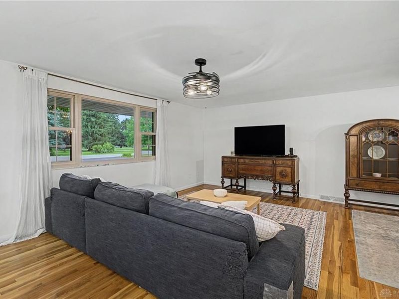 5185 David Drive, Tipp City, OH 45371 Photo 11