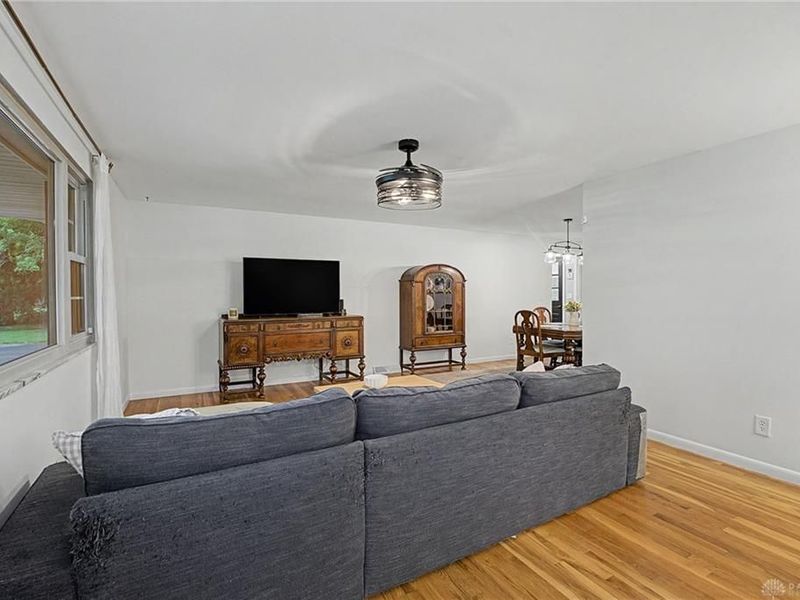 5185 David Drive, Tipp City, OH 45371 Photo 9