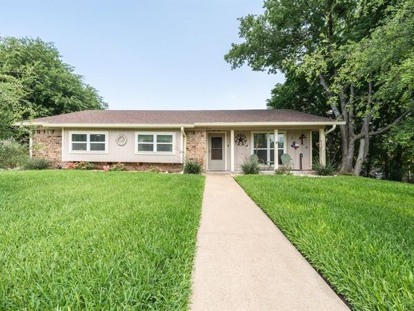 9509 Stony Point Drive , Woodway, TX 76712