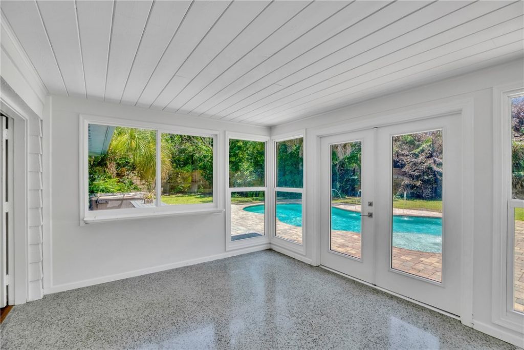 2002 Cordova Avenue, Vero Beach, FL 32960 Photo