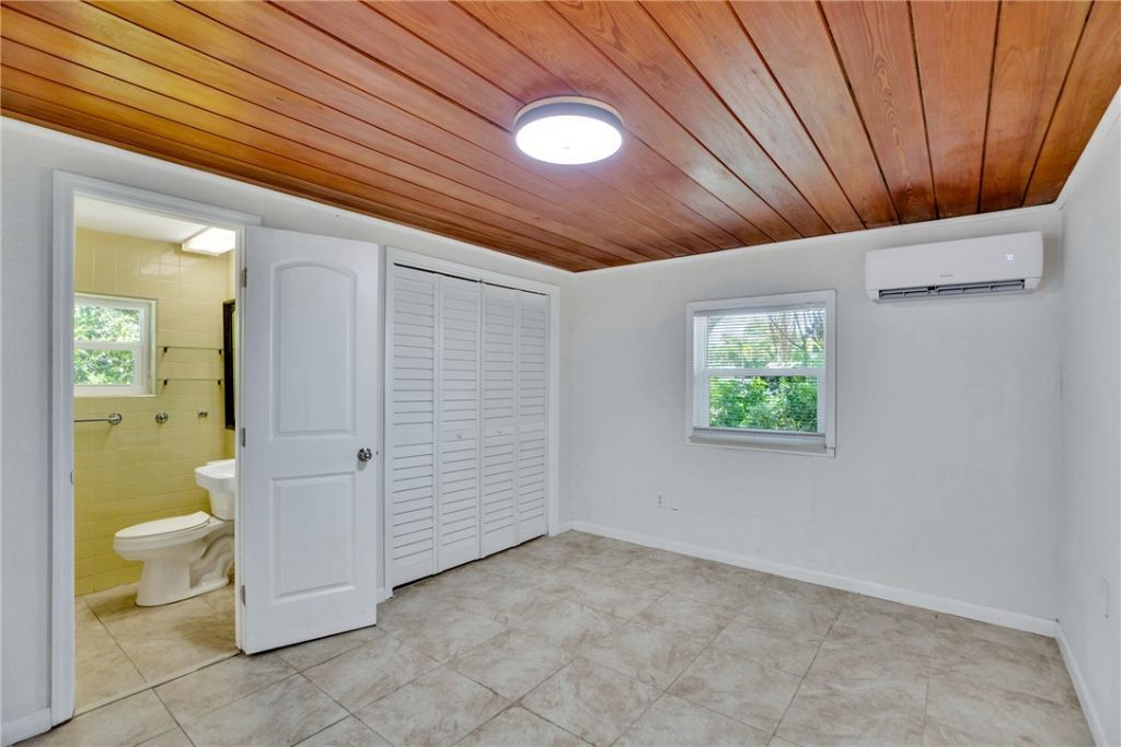 2002 Cordova Avenue, Vero Beach, FL 32960 Photo