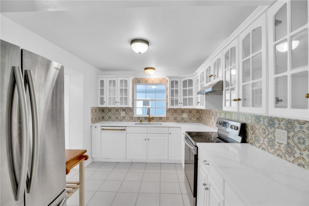 2002 Cordova Avenue, Vero Beach, FL 32960 Photo