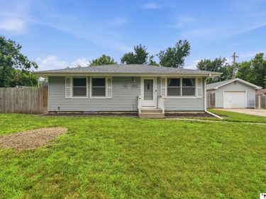 5721 Otoe Street, Lincoln, NE 68506