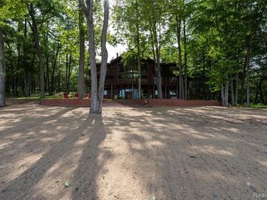 2300 Bliss Lane, Plainfield Twp, MI 48748