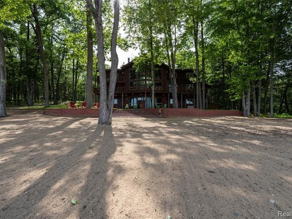 2300 Bliss Lane, Plainfield Twp, MI 48748
