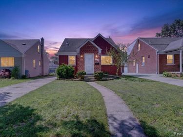 13451 Brest Street, Southgate, MI 48195