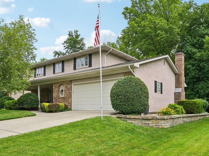108 S Hempstead Road, Westerville, OH 43081 Photo 2