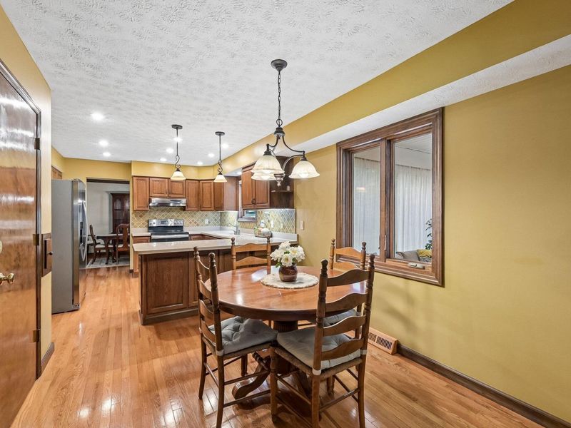 108 S Hempstead Road, Westerville, OH 43081 Photo 25