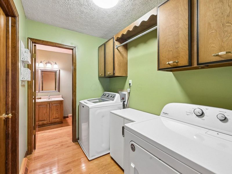 108 S Hempstead Road, Westerville, OH 43081 Photo 33