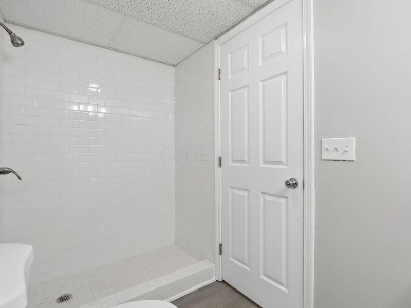 3939 Karl Road, Unit 100, Columbus, OH 43224 Photo 13