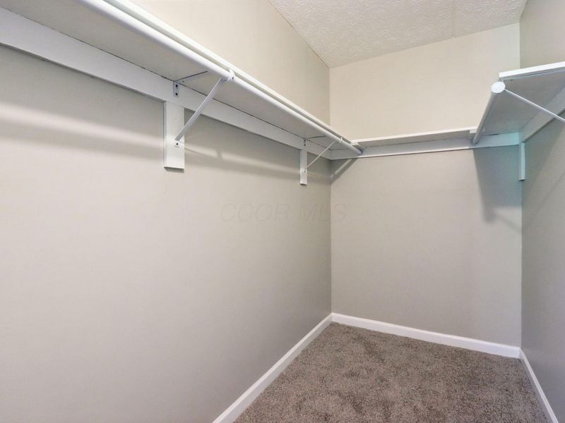 3939 Karl Road, Unit 100, Columbus, OH 43224 Photo 16