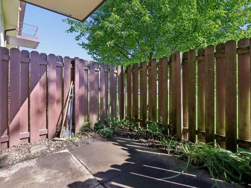 3939 Karl Road, Unit 100, Columbus, OH 43224 Photo 17
