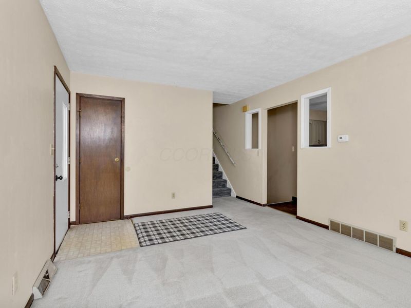 56 Arbor Lane SW, Pataskala, OH 43062 Photo 12