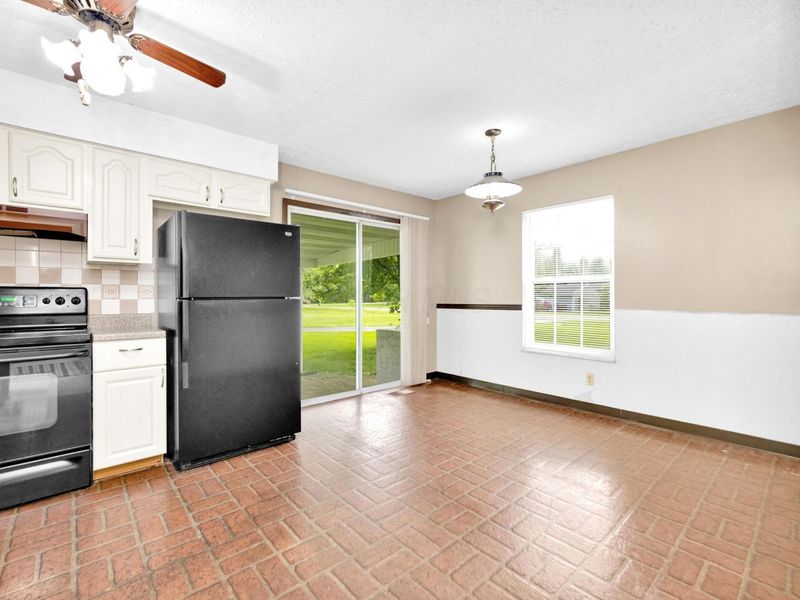 56 Arbor Lane SW, Pataskala, OH 43062 Photo 17