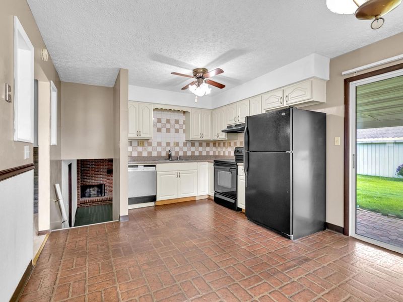 56 Arbor Lane SW, Pataskala, OH 43062 Photo 21