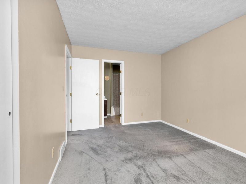 56 Arbor Lane SW, Pataskala, OH 43062 Photo 34