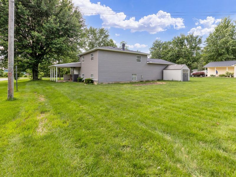 56 Arbor Lane SW, Pataskala, OH 43062 Photo 5