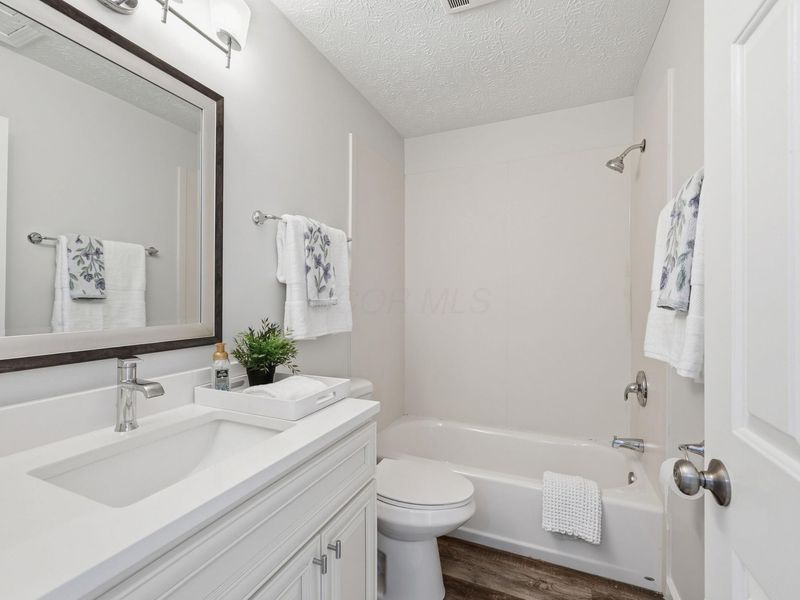 1882 Bennigan Drive, Unit 100C, Hilliard, OH 43026 Photo 15